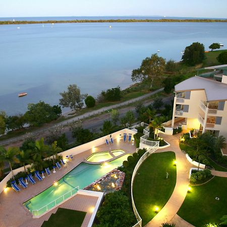 Moorings Beach Resort Καλούντρα Εξωτερικό φωτογραφία
