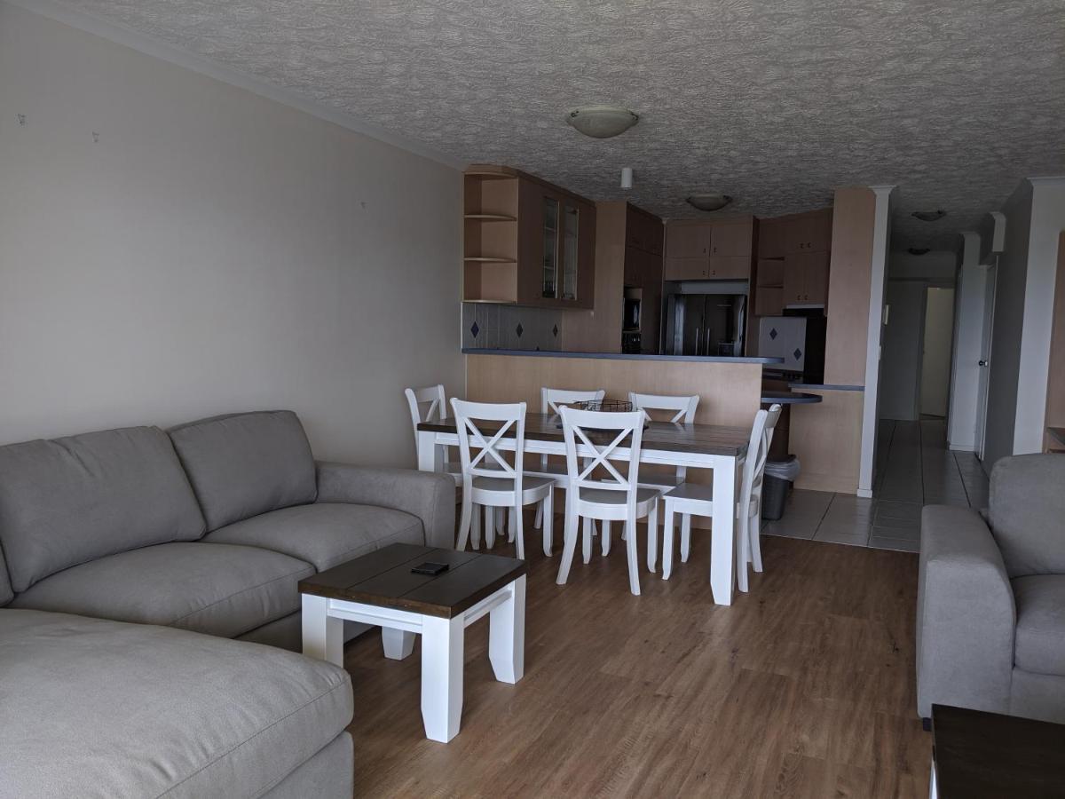 Moorings Beach Resort Καλούντρα Εξωτερικό φωτογραφία