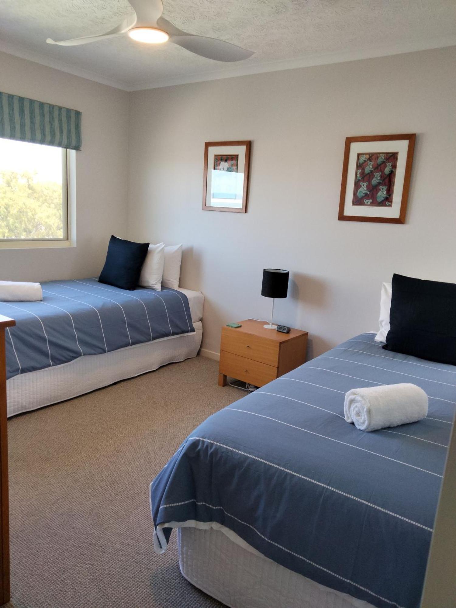 Moorings Beach Resort Καλούντρα Εξωτερικό φωτογραφία