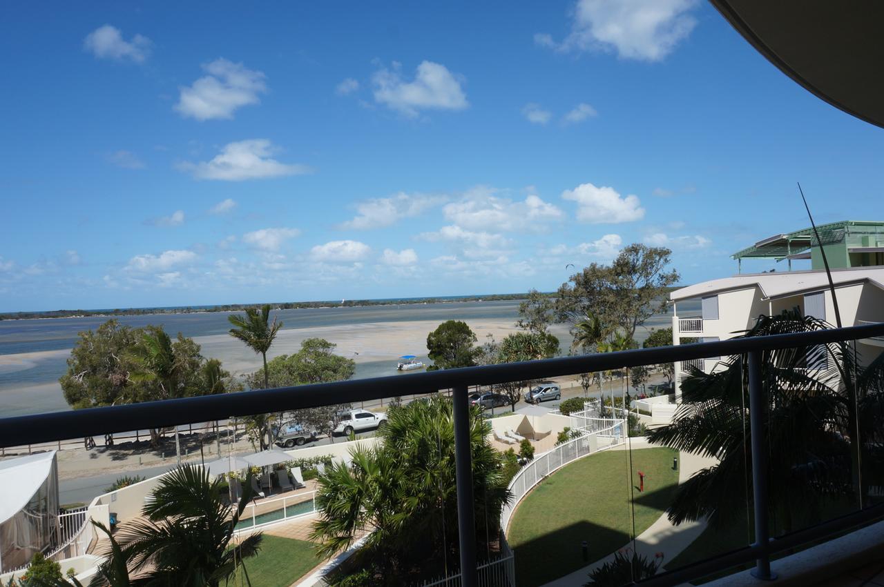 Moorings Beach Resort Καλούντρα Εξωτερικό φωτογραφία