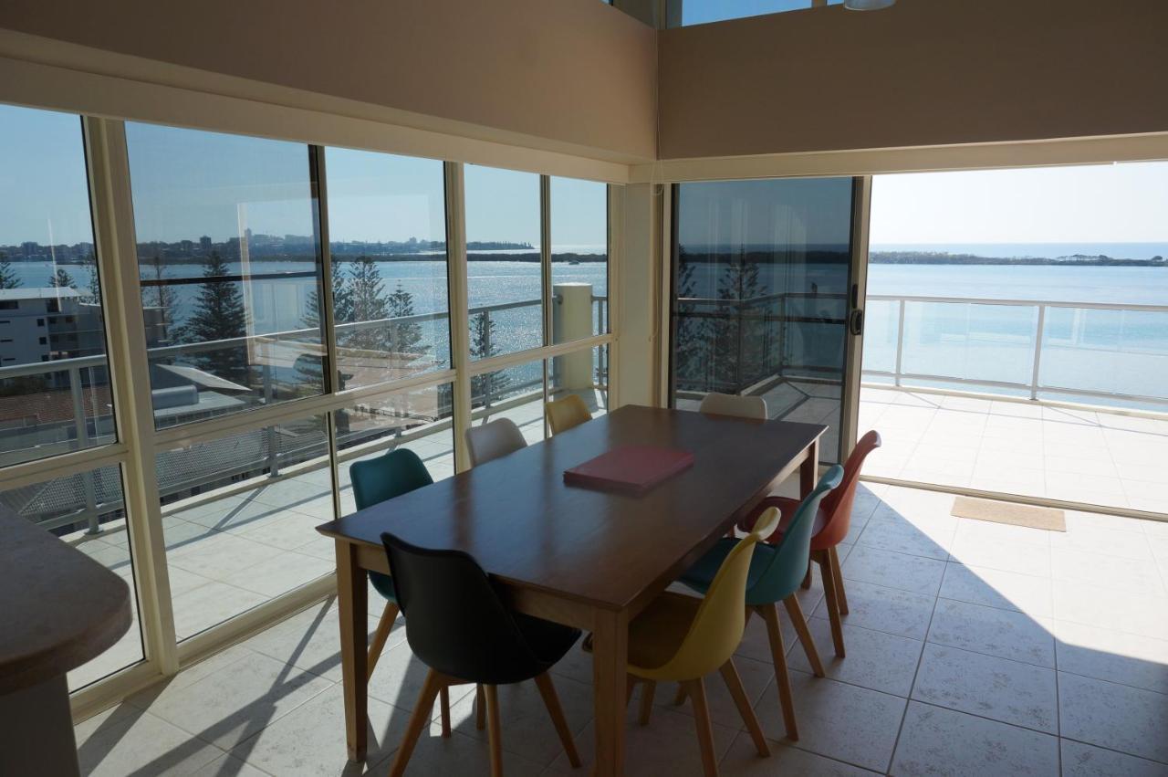 Moorings Beach Resort Καλούντρα Εξωτερικό φωτογραφία